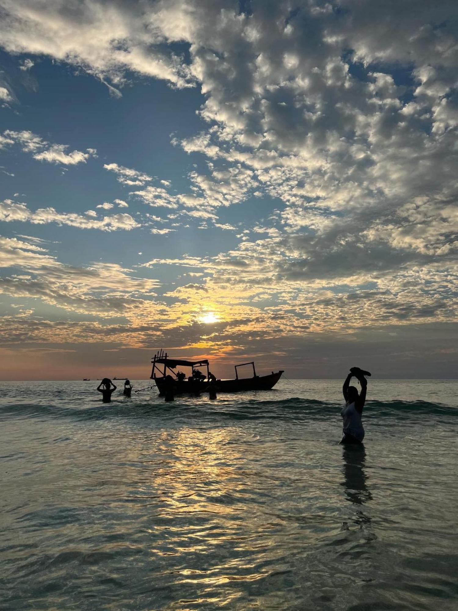 Easy Tiger - M'Pai Bay Beach, Ронгсанлем Экстерьер фото